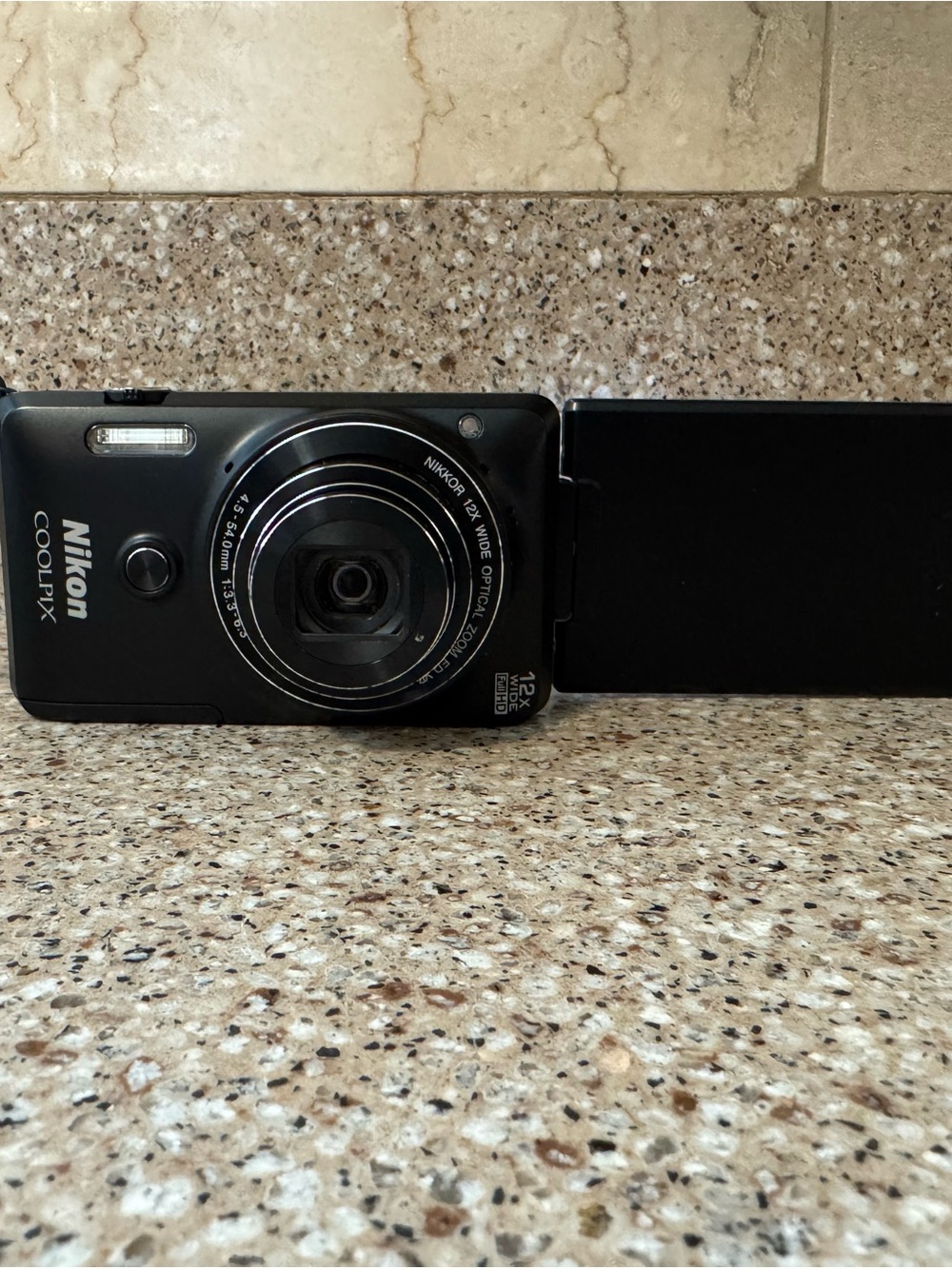 Nikon COOLPIX S6900 Digital Camera - Black - Picture 5 of 14